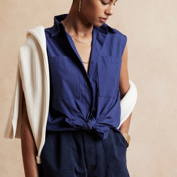 Sleeveless long Button-Down Shirt  - Picture 3 of 3